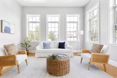 87 Franklin St #104, Quincy, MA 02169