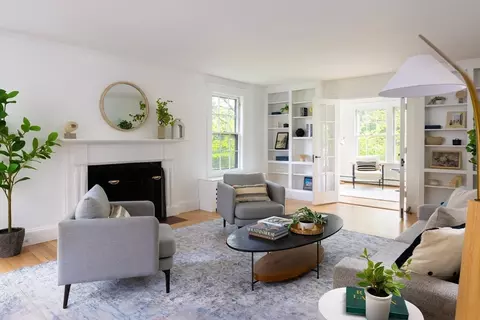 37 Randolph Rd, Chestnut Hill, MA 02467 photo 3