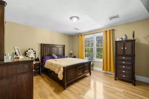 Bedroom - 1072 Laurel St, Fall River, MA 02721 photo 1 of 3