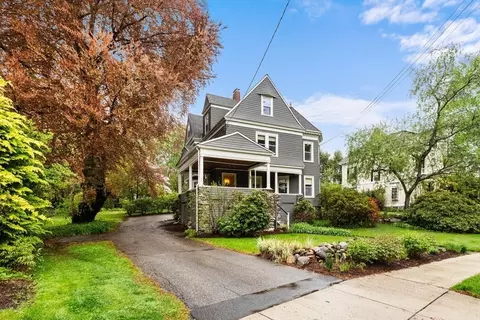 5 Winthrop Rd, Lexington, MA 02421 photo 3