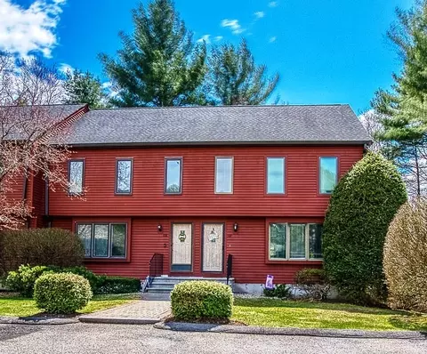 12 Village Way #F, Norton, MA 02766