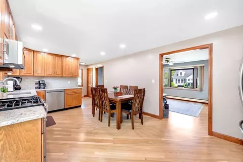 4 Shetland Rd, Danvers, MA 01923 photo 6