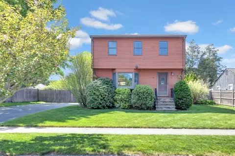 4 Shetland Rd, Danvers, MA 01923