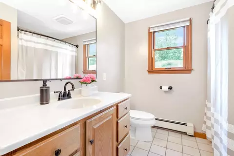 4 Shetland Rd, Danvers, MA 01923 photo 12