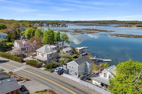 644 Washington St, Gloucester, MA 01930