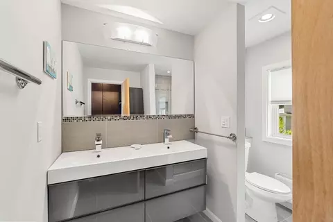 644 Washington St, Gloucester, MA 01930 photo 17