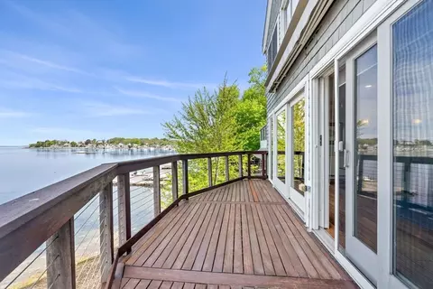 644 Washington St, Gloucester, MA 01930 photo 5