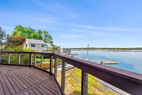 644 Washington St, Gloucester, MA 01930 photo 7