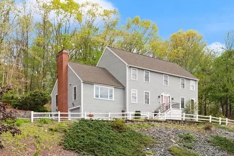 134 Morrissey Rd, Marlborough, MA 01752