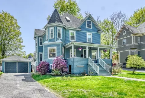 42 North Ave, Melrose, MA 02176