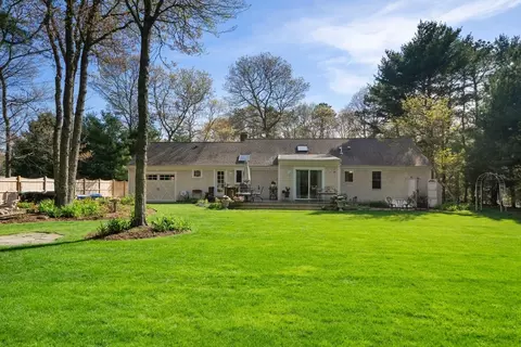 20 Truman Ln, Cotuit, MA 02635 photo 8