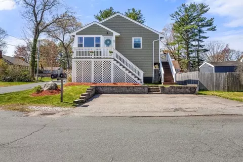 69 W Shore Rd, Holbrook, MA 02343