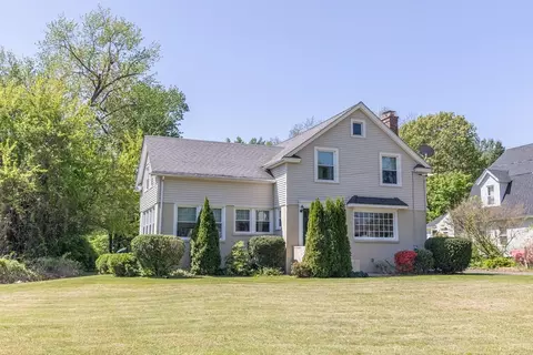 103 Maple Rd, Longmeadow, MA 01106 photo 2