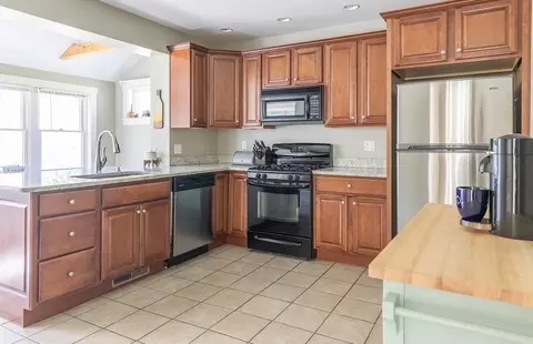 103 Maple Rd, Longmeadow, MA 01106 photo 24