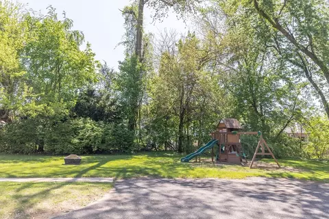 103 Maple Rd, Longmeadow, MA 01106 photo 4