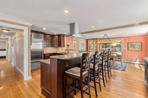 4 Granite St, Wellesley, MA 02482 photo 6