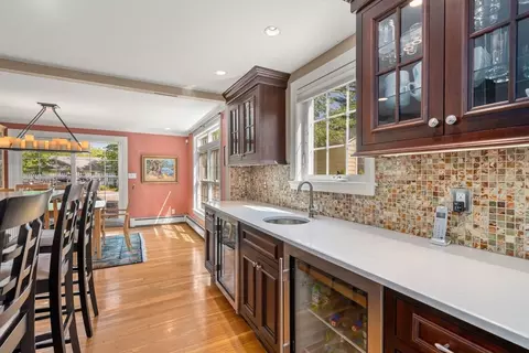 4 Granite St, Wellesley, MA 02482 photo 10