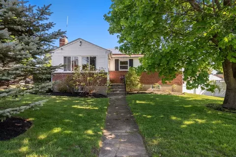 37 Porter Rd, Marlborough, MA 01752