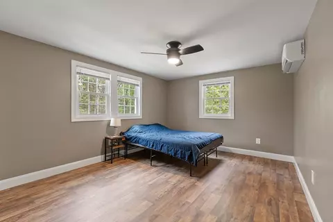 Bedroom - 96 Glendale Ave, Athol, MA 01331 photo 4 of 6