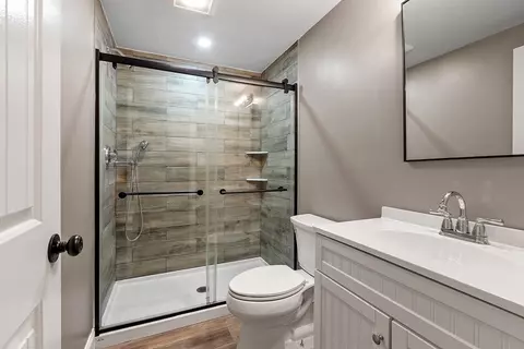 Bath - 96 Glendale Ave, Athol, MA 01331 photo 1 of 1