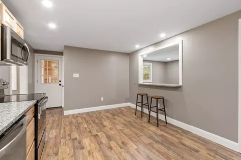 Entry Way - 96 Glendale Ave, Athol, MA 01331 photo 2 of 2