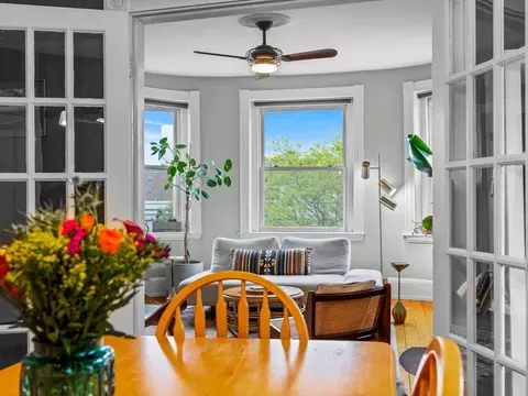 120 Day St #3, Boston, MA 02130