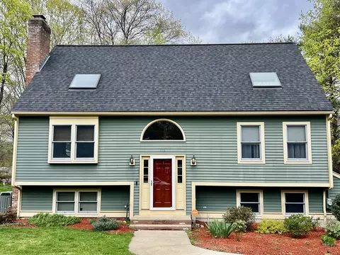 176 Cox St, Hudson, MA 01749