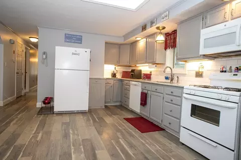 635 Royalston Rd, Phillipston, MA 01331 photo 7