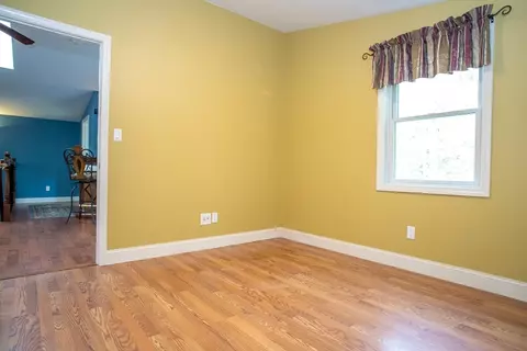 635 Royalston Rd, Phillipston, MA 01331 photo 22