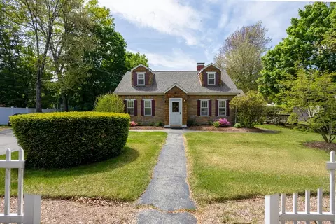 326 Norwood, Sharon, MA 02067