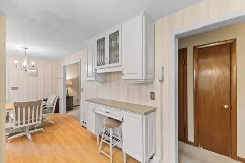 21 Warren St E, Raynham, MA 02767 photo 9