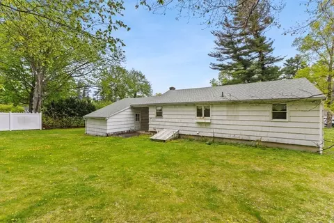 21 Warren St E, Raynham, MA 02767 photo 30