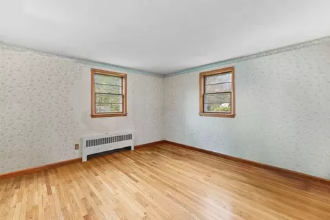 21 Warren St E, Raynham, MA 02767 photo 18