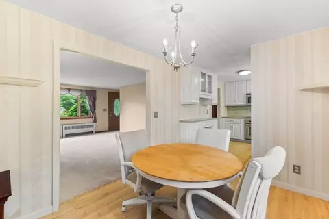 21 Warren St E, Raynham, MA 02767 photo 10