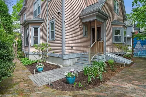 5 Willow Ave, Somerville, MA 02144 photo 41