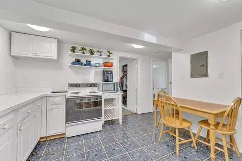 5 Benson Ave, Saugus, MA 01906 photo 38