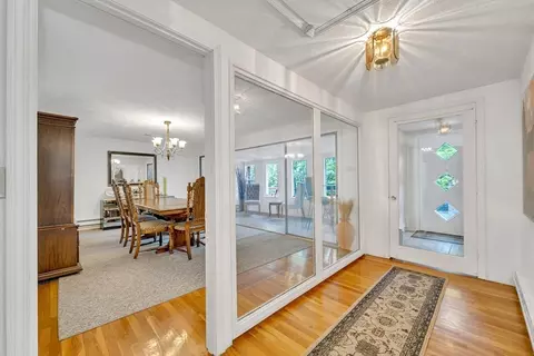 5 Benson Ave, Saugus, MA 01906 photo 10