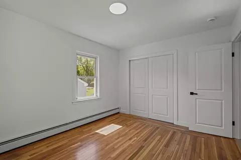 84 Mowry St, Mendon, MA 01756 photo 17