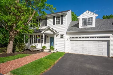 22 Greendale Ave #22, Needham, MA 02494