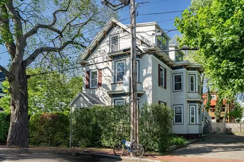 35 Granite St #3, Cambridge, MA 02139