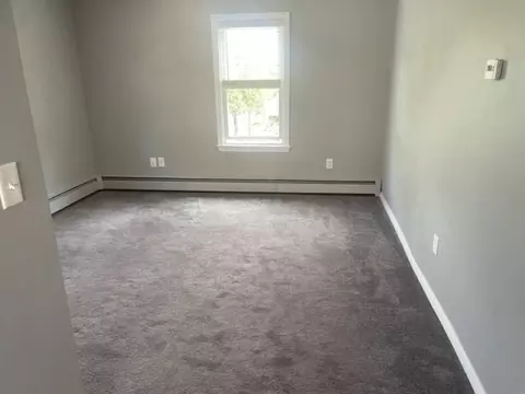 28 Clark St, Danvers, MA 01923 photo 12