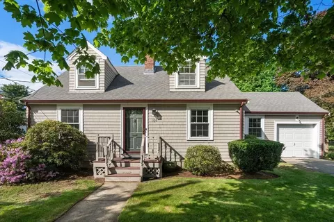 106 Nevada St, Newton, MA 02460