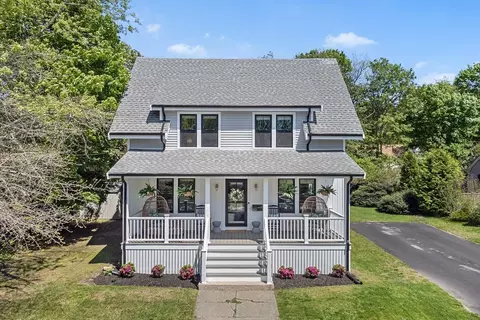 63 Green St, Fairhaven, MA 02719