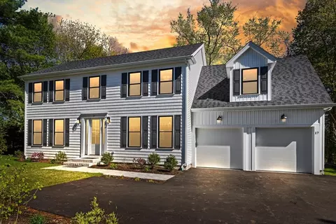17 Staniford St, Auburndale, MA 02466
