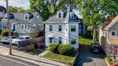 17 Horace, Malden, MA 02148
