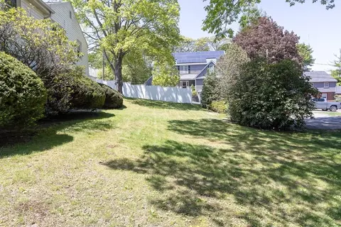 51 Avon Cir, Needham, MA 02492 photo 31