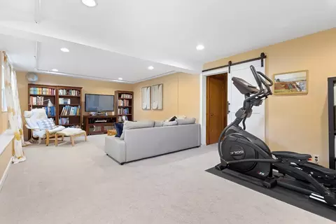 51 Avon Cir, Needham, MA 02492 photo 20