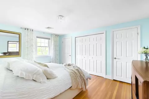 51 Avon Cir, Needham, MA 02492 photo 16