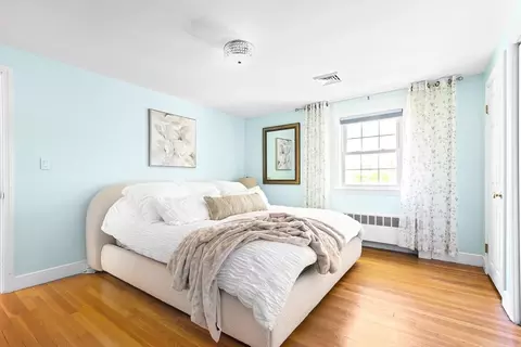 51 Avon Cir, Needham, MA 02492 photo 15