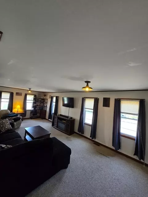 4 Carlisa Dr, Fall River, MA 02723 photo 14